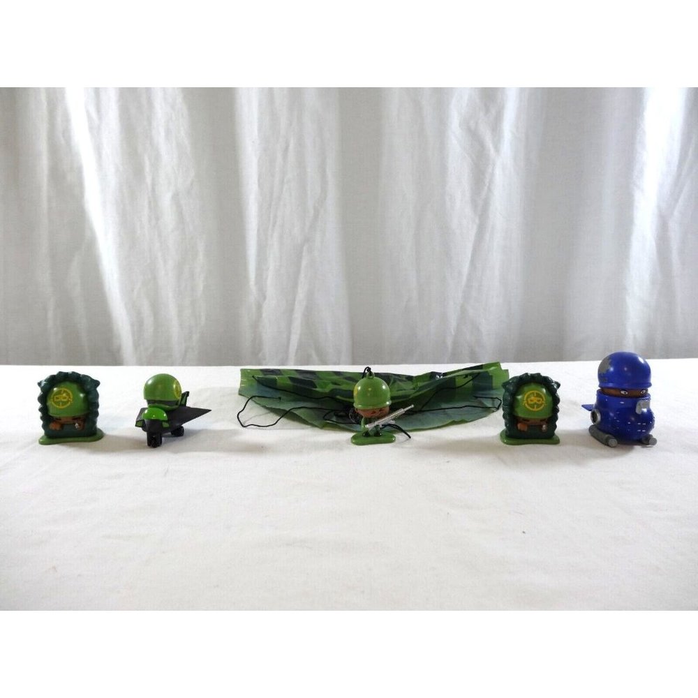 MGA Entertainment Awesome Little Green Men Blue Men Toy‎ Figures Lot Of 5